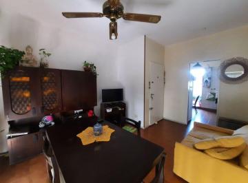 Departamento · 45m² · 3 Ambientes · Departamento 3 Amb con Patio y Balcón