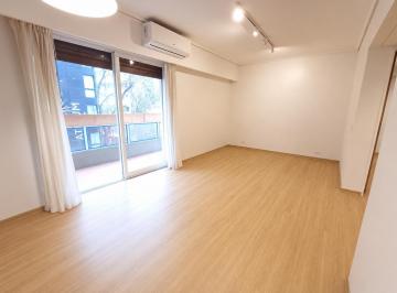 Departamento · 90m² · 3 Ambientes · 1 Cochera · Departamento en Venta 3 Amb Dependencia Mas Cochera y Baulera. Hermosa Esquina