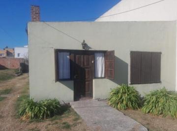 Casa · 70m² · 3 Ambientes · Casa en Venta - 2 Dorm. 1 Baño - Tandil