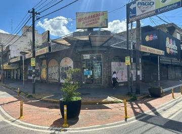 Local comercial , La Matanza · Local Comercial en Venta en La Calle Dr Ignacio Arieta 3597 Esquina Paraguay