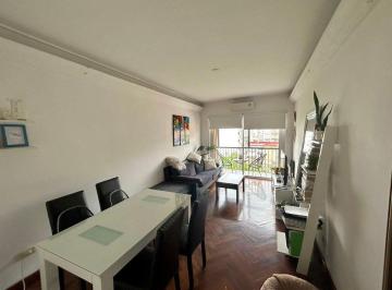 Departamento · 50m² · 2 Ambientes · Depto 2 Ambientes en Alquiler en Flores con Balcon