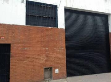 Bodega-Galpón · 150m² · Deposito en Alquiler
