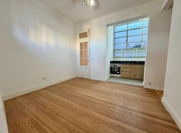 Departamento · 57m² · 2 Ambientes · Venta de Departamento 2 Ambientes Mas Dependencia en Almagro