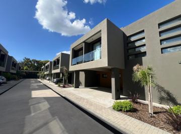 Departamento · 110m² · 3 Ambientes · 2 Cocheras · Venta Duplex en Canning