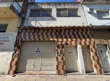Local comercial de 2 ambientes, Morón · Local Depósito en Venta en Castelar