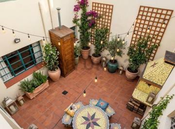 Casa · 61m² · 4 Ambientes · 1 Cochera · Casa 4 Amb. Lote Propio C/patio a Refaccionar en San Andrés
