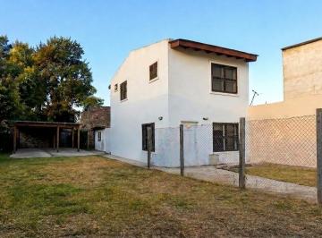 fondo.jpeg · Casa en Venta en José León Suarez con Lote Propio y Luminosidad
