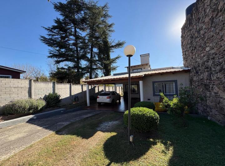 Casa · 163m² · 3 Dormitorios · 2 Cocheras