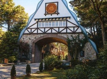 Casa de 5 ambientes, Cariló · Cod 1005 – Cabaña Nº 4 en Villa Alpina en Cariló a m del Mar (30)