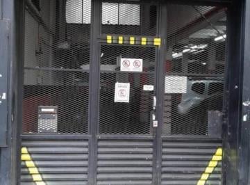 Garage · 15m² · 1 Ambiente · 1 Cochera · Venta Cochera Grande en Microcentro