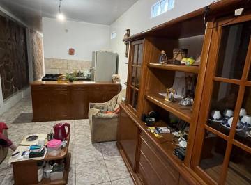 PH de 3 ambientes, Berisso · Departamento en Venta en Berisso de Dos Dorm.