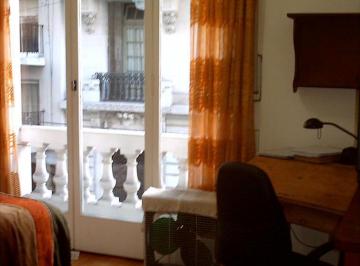 Departamento · 68m² · 3 Ambientes · Departamento en Venta - 2 Dorm. 1 Baño - 75 m² - Monserrat