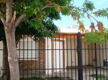 Casa de 1 ambiente Venta USD 92.000 · Casa de 1 Dormitorio en Barrio San Pablo, Cipolletti.