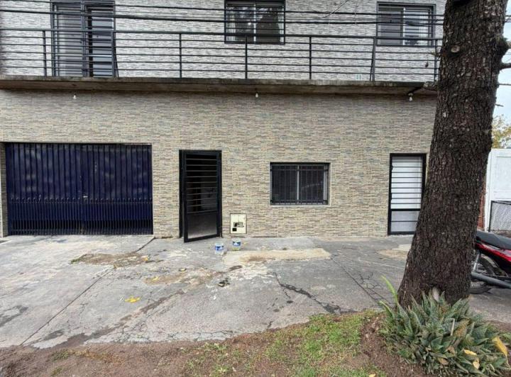 Casa · 200m² · 4 Ambientes
