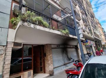 Departamento de 1 ambiente, Balvanera · Monoambiente Frente Balcon Luminoso Placard Excelente Estado a m de Av Correintes Aycaucho 331
