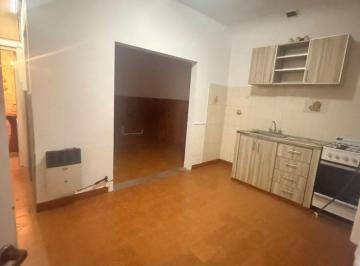 PH de 2 ambientes, Avellaneda · PH de Dos Ambientes en Alquiler en Villa Dominico