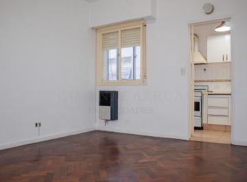 Departamento · 44m² · 3 Ambientes · Departamento en Sarmiento Al 3200 Almagro
