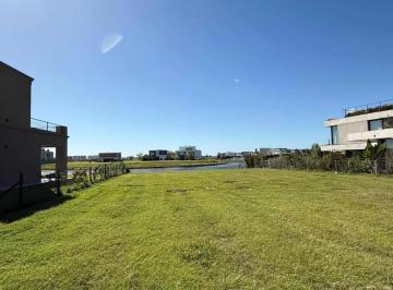 Terreno · 860m² · Terreno en Venta - 860 m² - Puertos del Lago