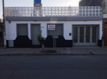 Casa de 6 ambientes, Córdoba · Dueño Vende, Casa 3 Dorm. + Departamento, Posecion Inmediata Barrio Yofre