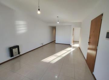 Departamento · 76m² · 4 Ambientes · 1 Cochera · Semipiso de 2 Dorm. - Iriondo 1300