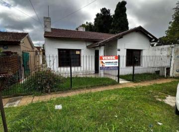 Casa de 3 ambientes, Berazategui · Casa 3 Ambientes con Amplio Patio y Pileta