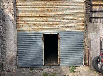 Bodega-Galpón · 60m² · Deposito Para Reciclar Moron