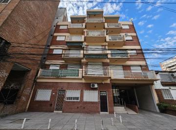 Departamento · 38m² · 2 Ambientes · Departamento con Renta Moron Norte