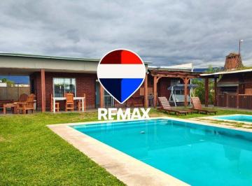 Casa · 100m² · 4 Ambientes · 1 Cochera · Casa Alquiler Retoños de Colon Rp 24 La Silleta