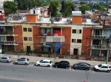 Departamento · 108m² · 6 Ambientes · Venta Departamento 3 Dorm - B° Macrocentro