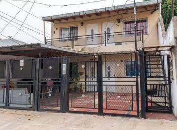 PH · 48m² · 2 Ambientes · Venta PH 2 Ambientes C/entrepiso Al Frente Wilde