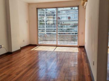 Departamento · 47m² · 3 Ambientes · Venta - 3 Ambientes - Apto Credito - Caballito - Balcón