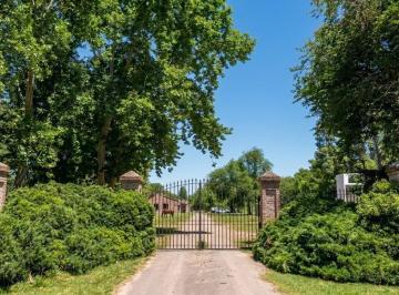 Terreno · 1069m² · Excelente Lote Central de 1.067 M²en La Tartana, Pilará