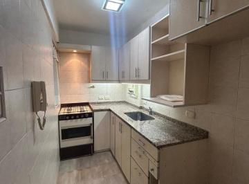Departamento · 55m² · 3 Ambientes · Venta 3 Amb en Almagro, Balcon y Buena Ubicacion