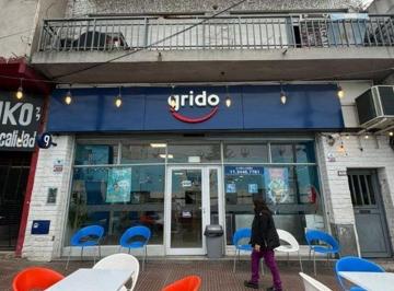 Local comercial · 284m² · Venta Local en Gral San Martín. Al Frente, 283 m²