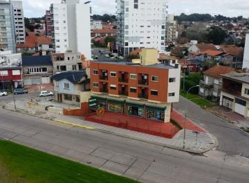 Edificio · 751m² · 6 Cocheras · Venta Edificio Frente Al Mar Punta Mogotes