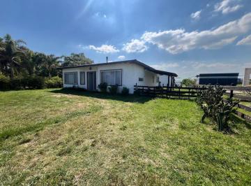Casa · 200m² · 4 Ambientes · Casa con 3 Dorm. en Alquiler en Aero Country Club
