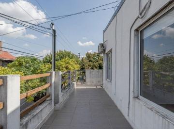Casa · 304m² · 9 Ambientes · Venta Multifamiliar en Bloque en Virreyes 320 m²