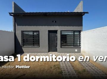 Casa · 43m² · 2 Ambientes · 1 Cochera · Casa en Venta 1 Dorm. | Bº Don Hector | Plottier