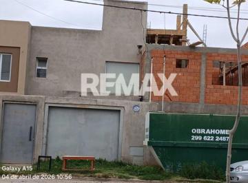 PH · 80m² · 3 Ambientes · Alquiler Duplex 2 Dorm Patio Tierra Mansa Centenar