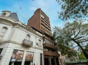 Departamento · 146m² · 5 Ambientes · Departamento en Venta 3 Dorm.