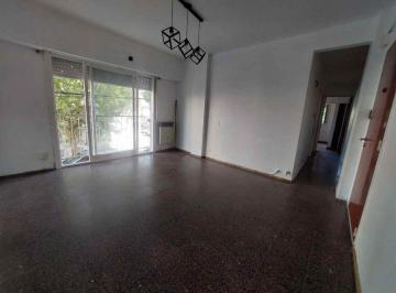 Departamento · 48m² · 3 Ambientes · Venta 3 Ambientes Luminoso Saenz Peña