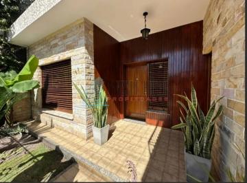 Casa · 138m² · 3 Ambientes · 1 Cochera · A. Venta Excelente Casa de 3 Ambientes con Cochera - Quilmes Oeste