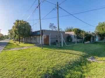 Casa · 125m² · 4 Ambientes · 1 Cochera · Casas en Venta en La Plata