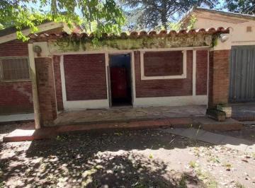 Casa · 78m² · 4 Ambientes · Venta Casa Más Terreno. y Pileta. Oliveros