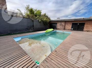 Casa · 189m² · 4 Ambientes · 2 Cocheras · Casa 4 Ambientes - Isidro Casanova