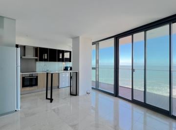 Departamento · 65m² · 2 Ambientes · Departamento Dos Ambientes. a La Calle. Balcón. Vista Al Mar. Venta.