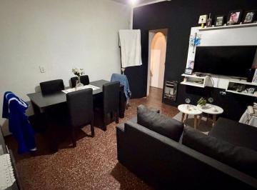 Casa · 95m² · 4 Ambientes · 3 Cocheras · Casa 4 Ambientes Venta en Longchamps con Local