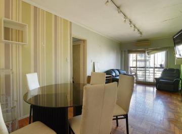 Departamento · 71m² · 4 Ambientes · 1 Cochera · Venta Depto 4 Amb Cochera Frente Balcón Balvanera