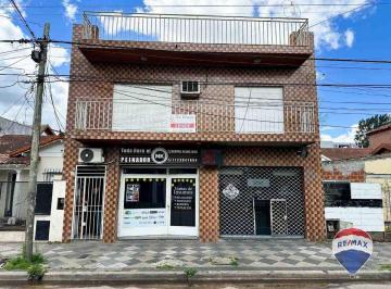 Casa · 197m² · 3 Ambientes · 1 Cochera · Casa 3 Ambientes en Venta Monte Grande con Locales