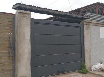 Casa · 168m² · 5 Ambientes · 1 Cochera · Se Vende Casa B Par. Futura a Mtros Av Argentina